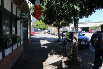 Enlarge photo 23