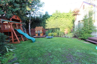 Enlarge photo 32