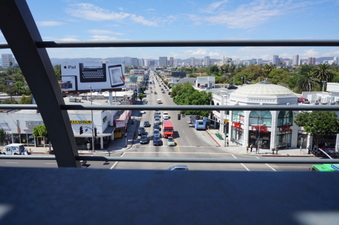 Enlarge photo 13
