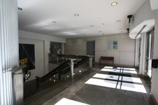 Enlarge photo 18