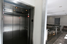 Enlarge photo 21