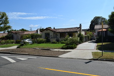 Enlarge photo 1