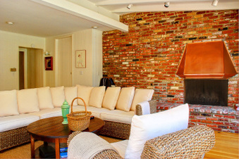 Enlarge photo 46