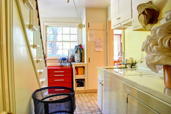 Enlarge photo 33