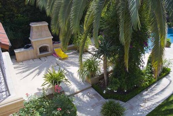 Enlarge photo 53