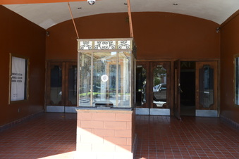 Enlarge photo 6