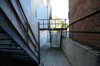 Enlarge photo 76