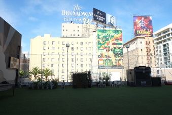 Enlarge photo 44