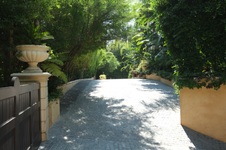Enlarge photo 3