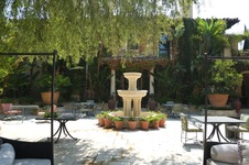 Enlarge photo 44