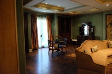 Enlarge photo 38