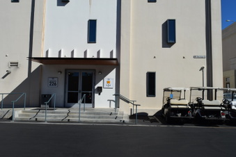 Enlarge photo 1