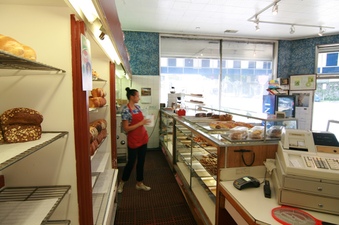 Enlarge photo 18
