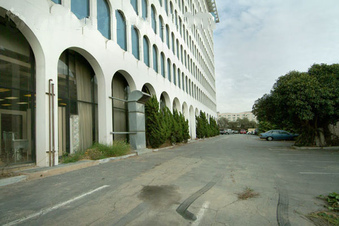 Enlarge photo 16