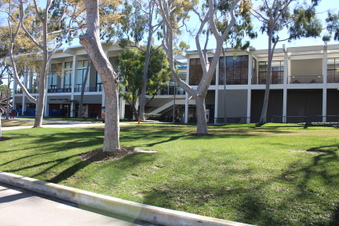 Enlarge photo 11