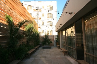 Enlarge photo 30
