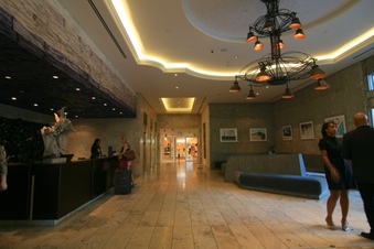 Enlarge photo 57