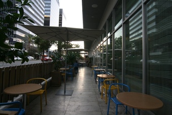 Enlarge photo 83