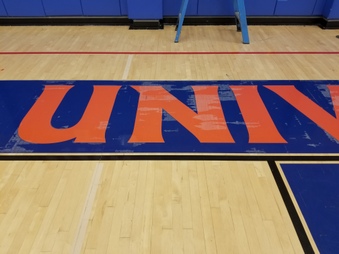 Uni High Gym Floor