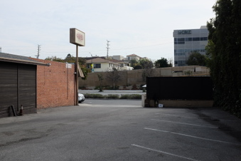 Enlarge photo 1