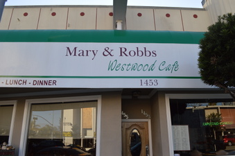 Mary & Robbs