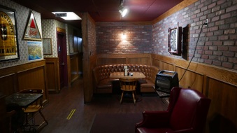 Enlarge photo 16