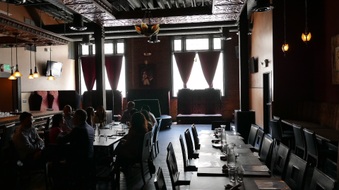 Enlarge photo 21
