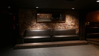 Enlarge photo 18