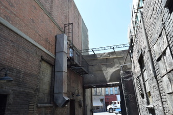 Enlarge photo 12