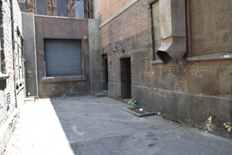 Enlarge photo 25