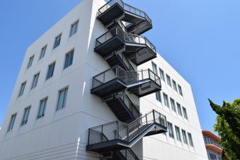 Building 105 - Fox Lot