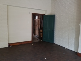 Enlarge photo 18