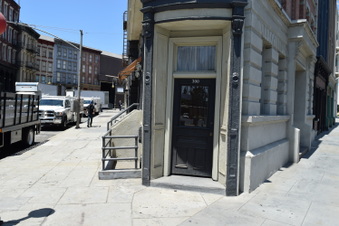 Enlarge photo 13