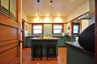 Enlarge photo 25