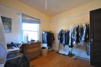 Enlarge photo 68