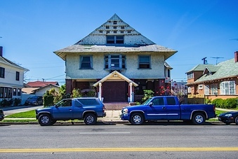 1505 S Westmoreland Ave.
