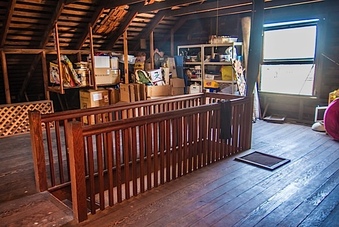 Enlarge photo 79