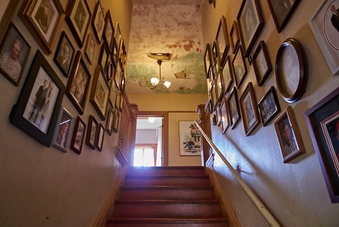 Enlarge photo 51