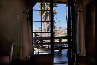 Enlarge photo 79