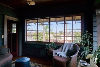Enlarge photo 89