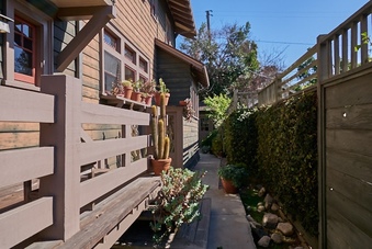 Enlarge photo 126