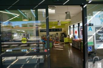 Enlarge photo 4