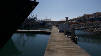 Enlarge photo 35