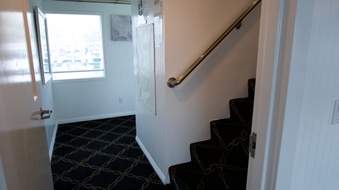 Enlarge photo 24
