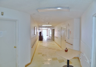 Enlarge photo 38
