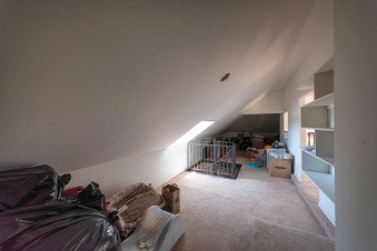 Enlarge photo 84