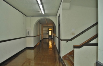 Enlarge photo 48