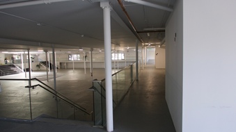 Enlarge photo 27