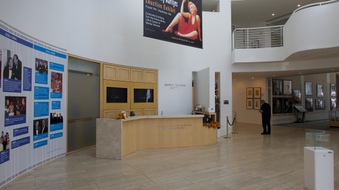 Enlarge photo 46