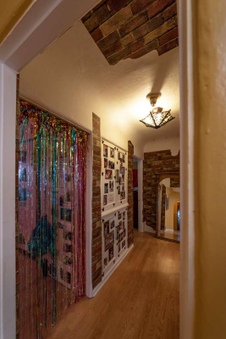 Enlarge photo 40